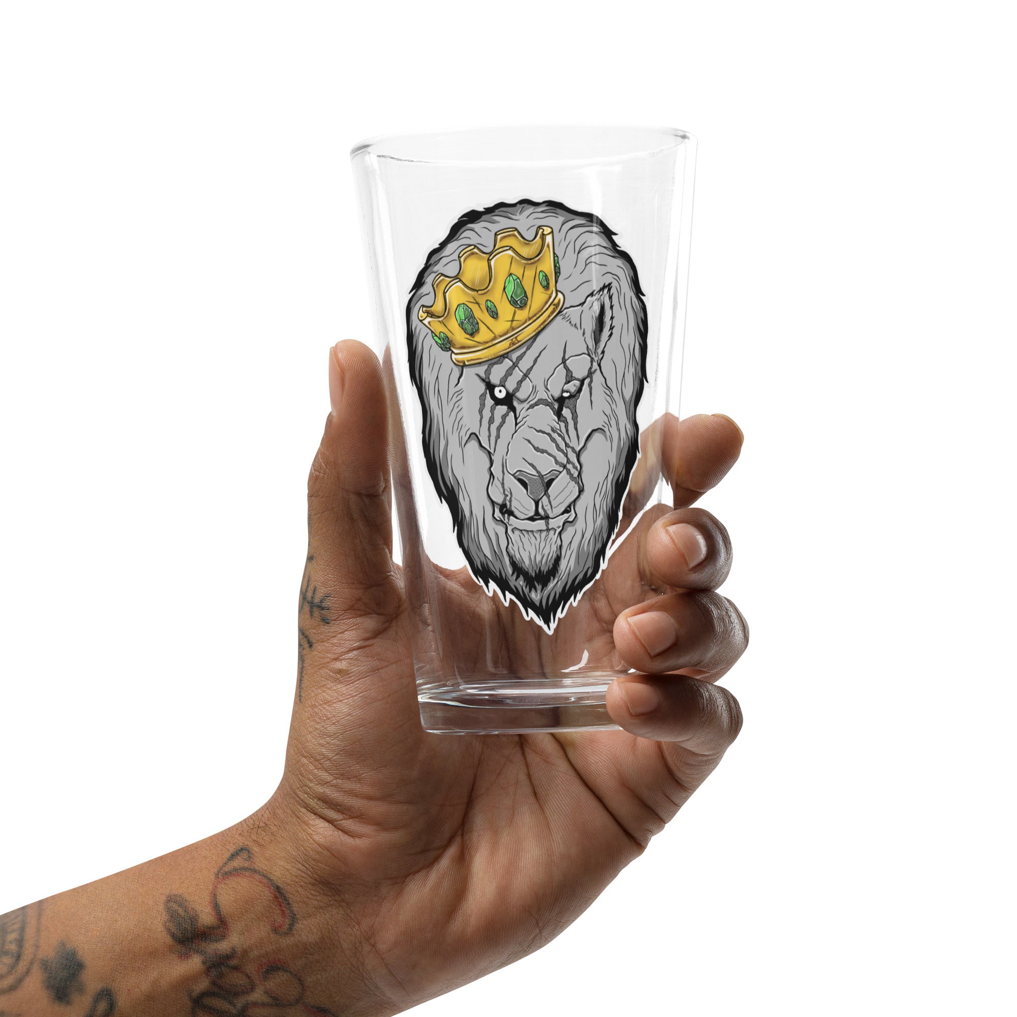 Triumphant Lion Shaker Pint Glass